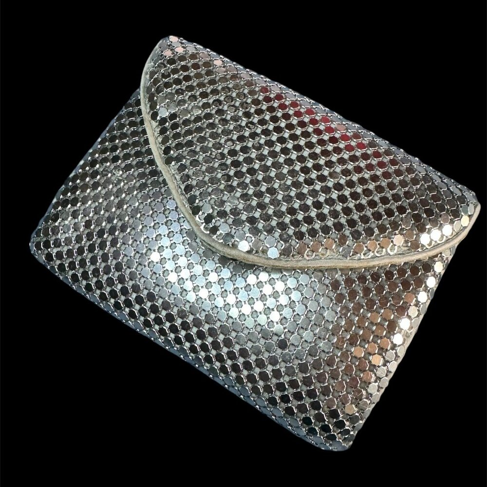 Silver small clutch bag with chain